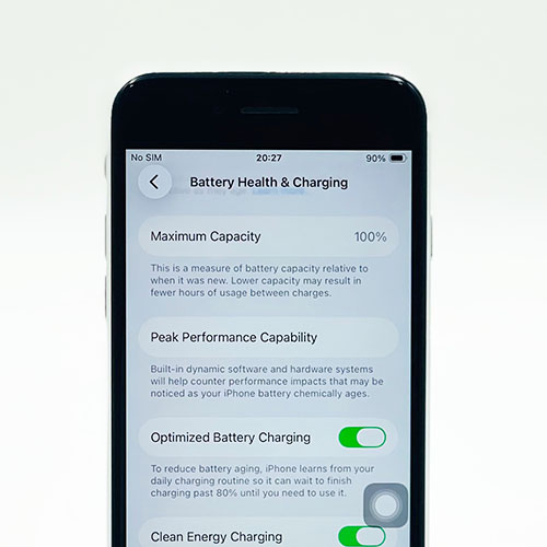 Apple iPhone SE 2 - 128GB (USED) - Image 4