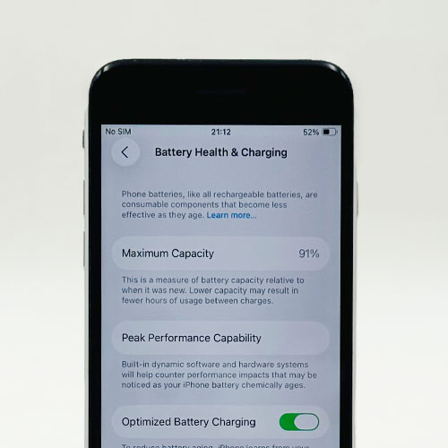 Apple iPhone SE 2 - 128GB (USED) - Image 4
