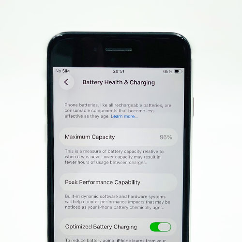Apple iPhone SE 2 - 128GB (USED) - Image 4