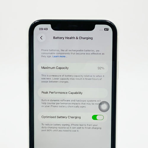 Apple iPhone 11 - 128GB (USED) - Image 4