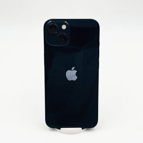 Apple iPhone 13 - 128GB (USED)