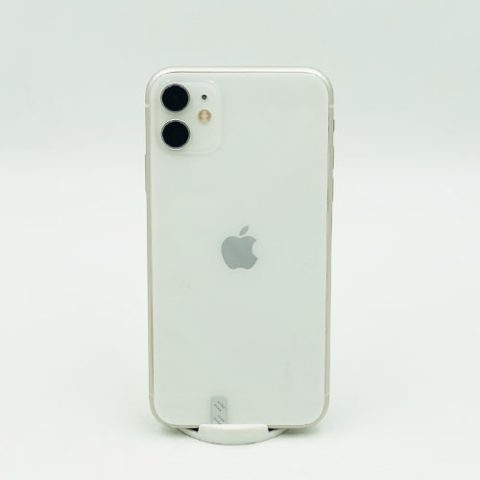 Apple iPhone 11 - 128GB (USED)